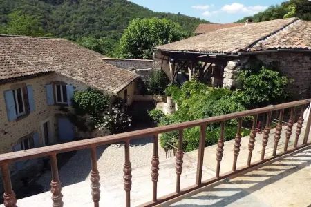 Appartement - La Feniere, Maison à Ardèche près du Château Ventadour - Photo 18