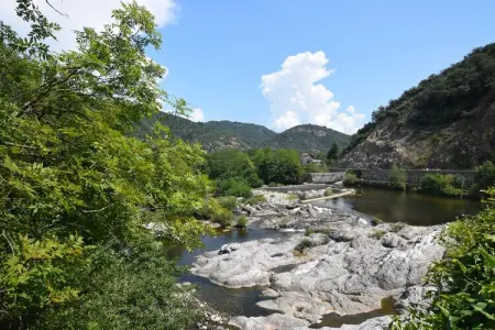 Appartement - La Feniere, Maison à Ardèche près du Château Ventadour - Photo 27