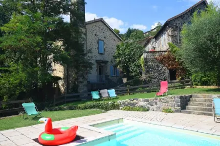 Location maison à Pont De Labeaume