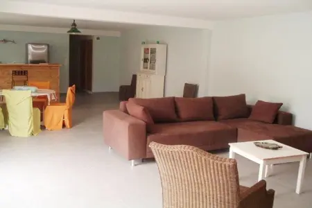 Gite - La Filature, Maison à Ardèche avec Piscine & Jardin - Photo 3