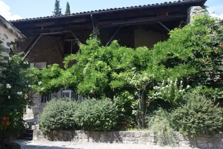 Gite - La Filature, Maison à Ardèche avec Piscine & Jardin - Photo 9