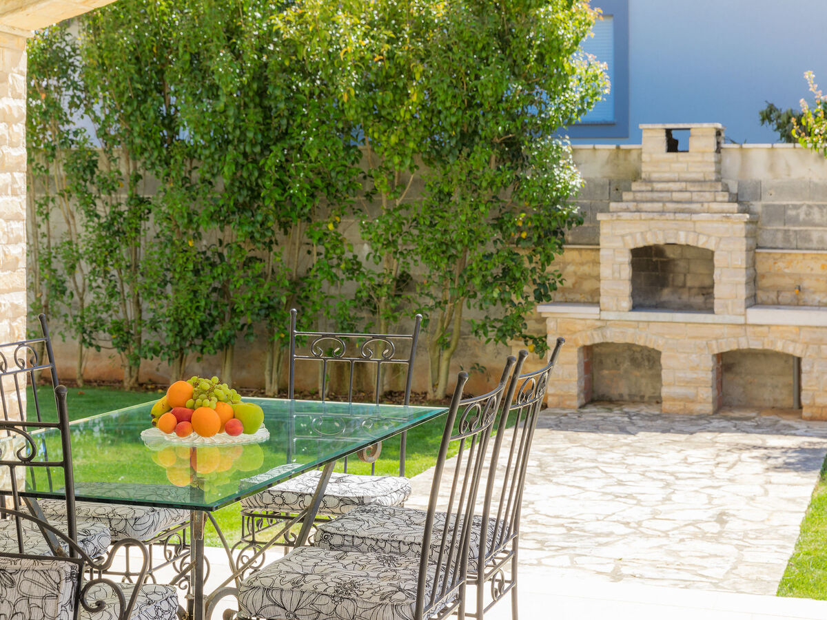 Maison Libera avec piscine privée à Pula - Photo 19