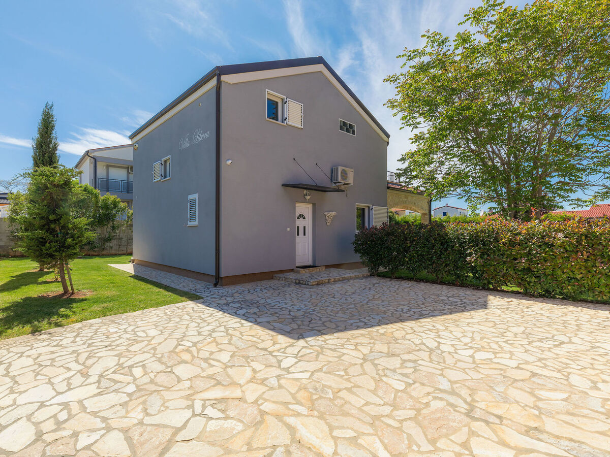 Maison Libera avec piscine privée à Pula - Photo 37