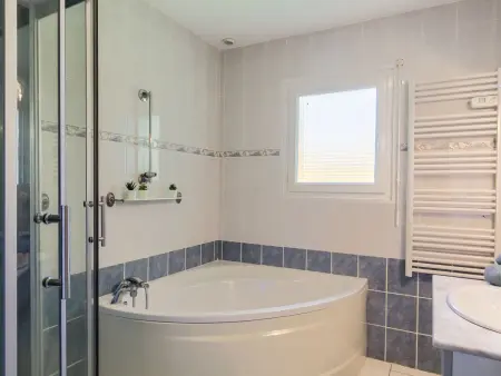Maison Ker Jean à 800 m de la mer, jardin 800 m² : photo 12