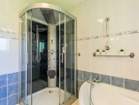 Maison Ker Jean à 800 m de la mer, jardin 800 m² : photo 13