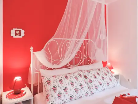 Maison Škalniški avec piscine privée à Jurdani : photo 14