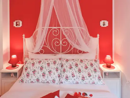 Maison Škalniški avec piscine privée à Jurdani : photo 15