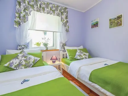 Maison Škalniški avec piscine privée à Jurdani : photo 17