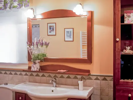 Maison Škalniški avec piscine privée à Jurdani : photo 19