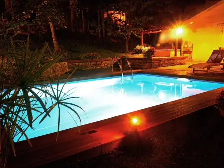 Maison Škalniški avec piscine privée à Jurdani : photo 31