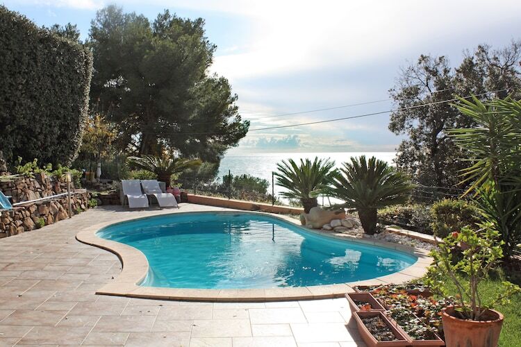 Maison climatisée avec piscine chauffée face à la mer - Photo 28