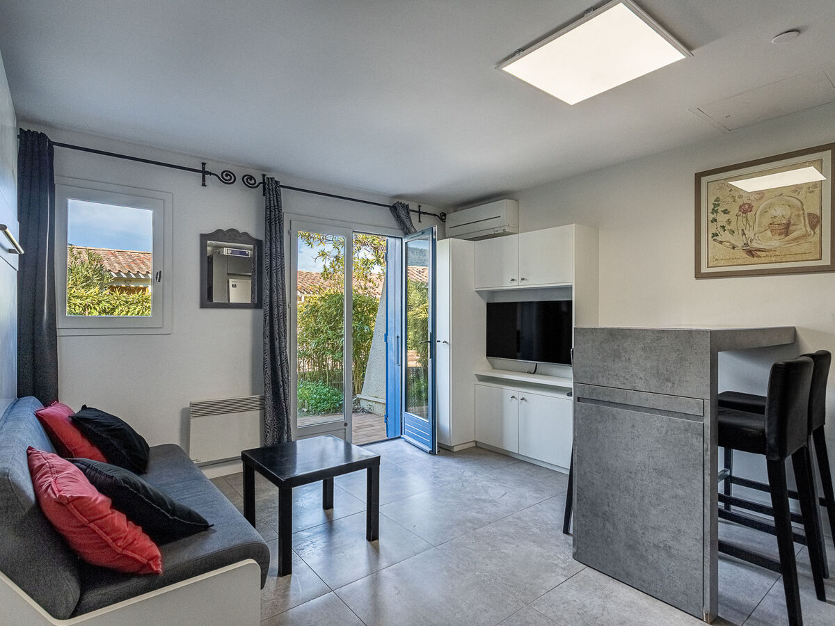 Apt 3 pièces rénové 2020 au Lavandou, 100 m plage - Photo 4