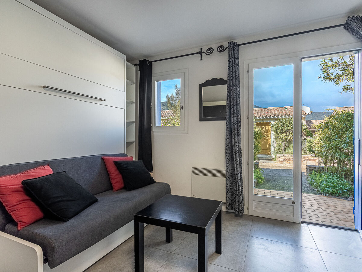 Apt 3 pièces rénové 2020 au Lavandou, 100 m plage - Photo 7