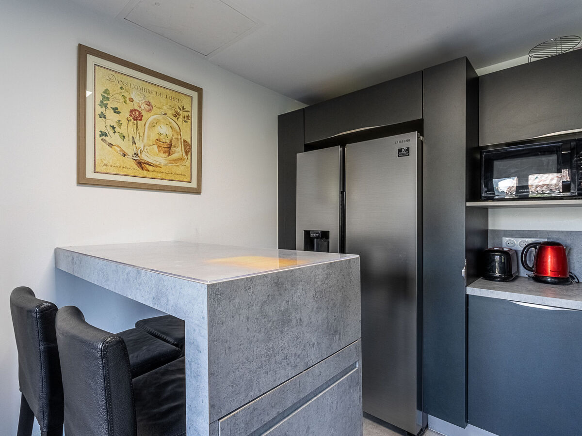 Apt 3 pièces rénové 2020 au Lavandou, 100 m plage - Photo 9