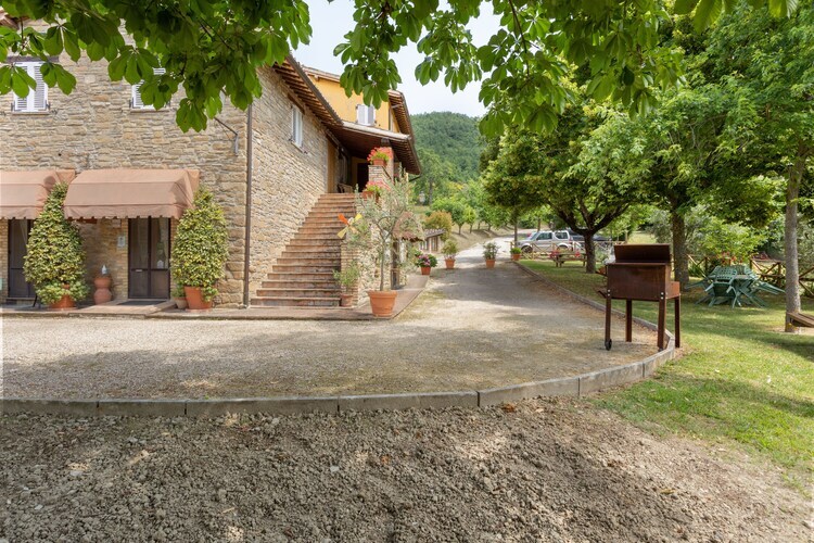 Maison Lucia à Assisi : agriturismo avec piscine et vue vallonnée - Photo 4