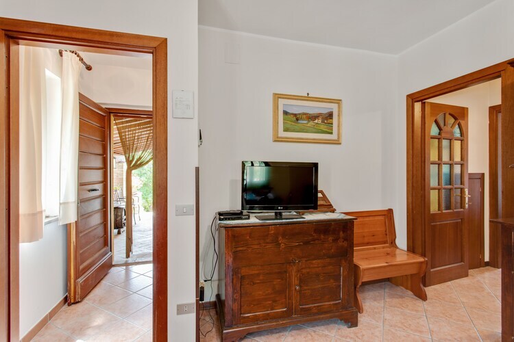 Maison Lucia à Assisi : agriturismo avec piscine et vue vallonnée - Photo 6