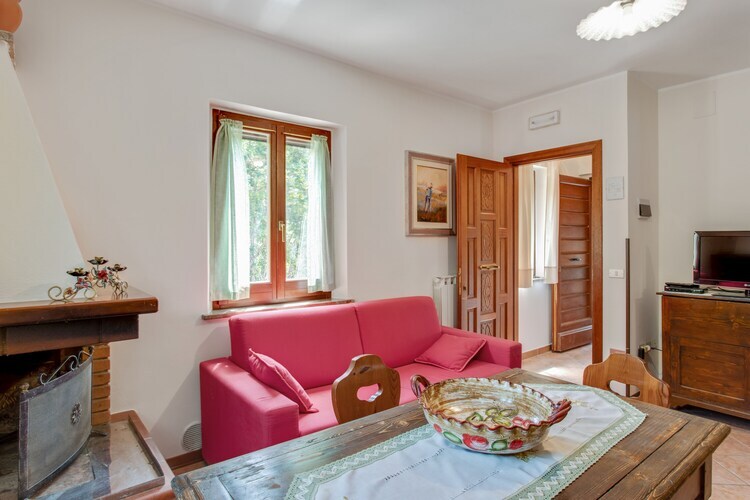 Maison Lucia à Assisi : agriturismo avec piscine et vue vallonnée - Photo 9