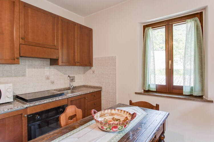 Maison Lucia à Assisi : agriturismo avec piscine et vue vallonnée - Photo 11