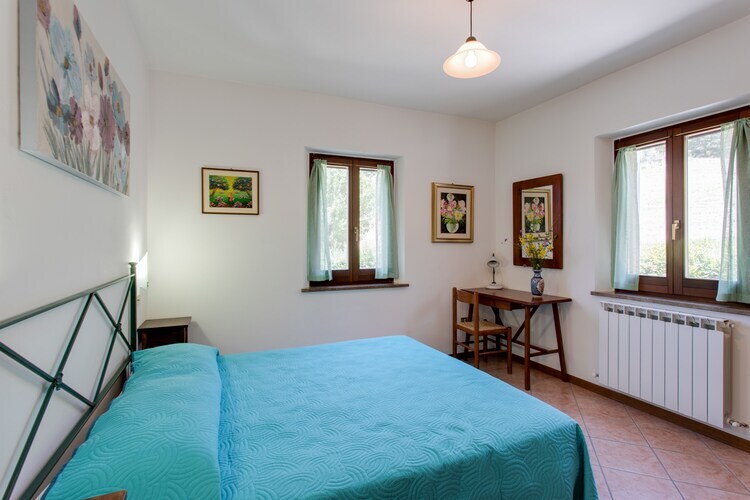 Maison Lucia à Assisi : agriturismo avec piscine et vue vallonnée - Photo 14