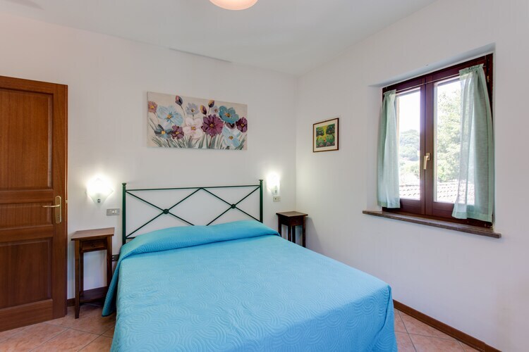 Maison Lucia à Assisi : agriturismo avec piscine et vue vallonnée - Photo 17