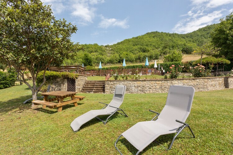 Maison Lucia à Assisi : agriturismo avec piscine et vue vallonnée - Photo 27
