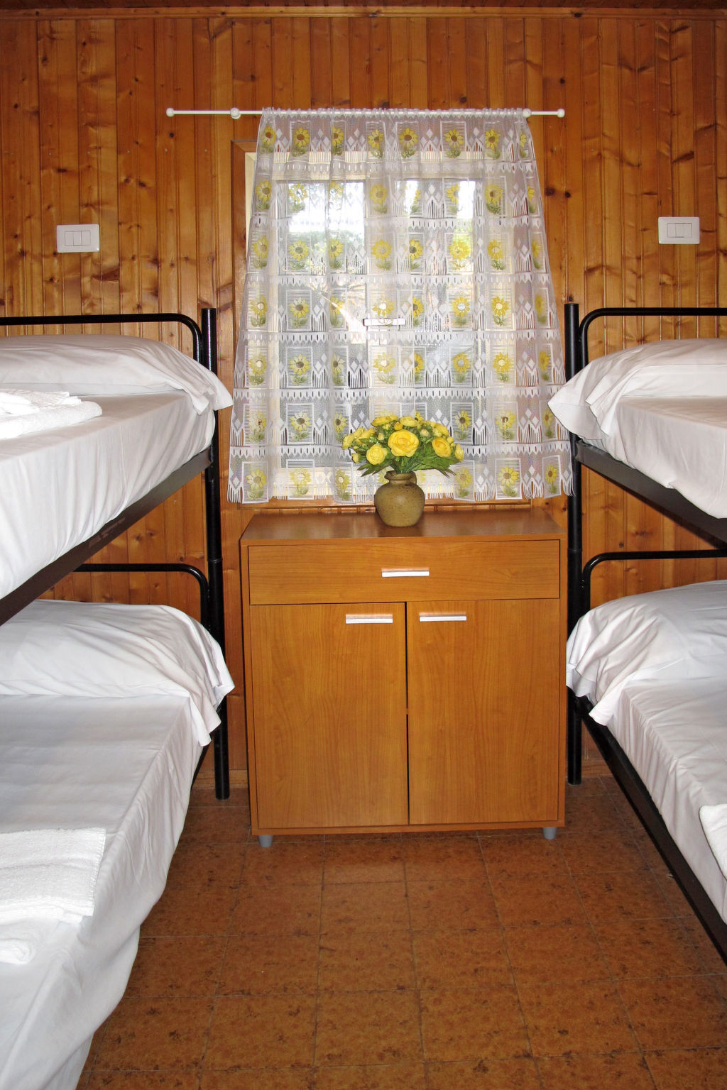 Bungalow 6 pers. Camping Campeggio Italia, 80 m mer - Photo 8