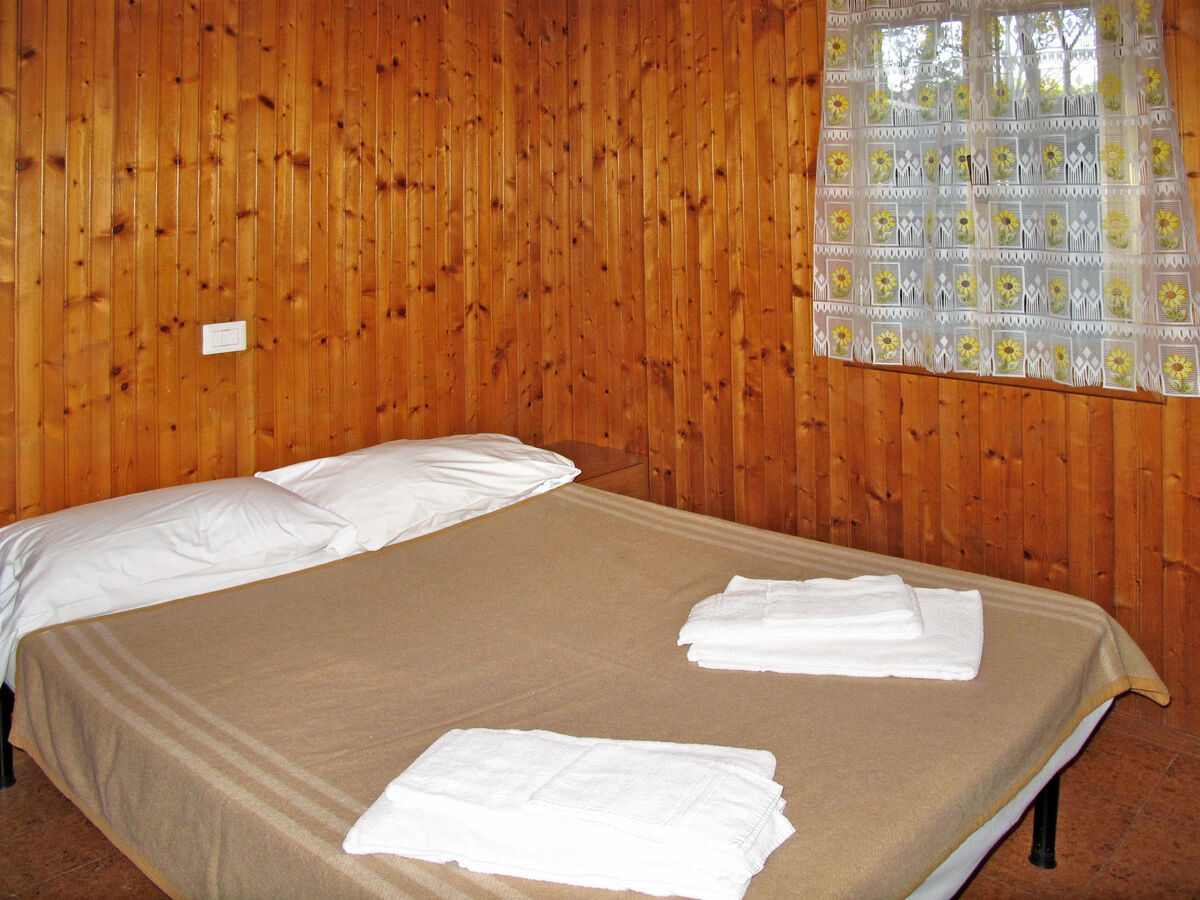 Bungalow 6 pers. Camping Campeggio Italia, 80 m mer - Photo 10