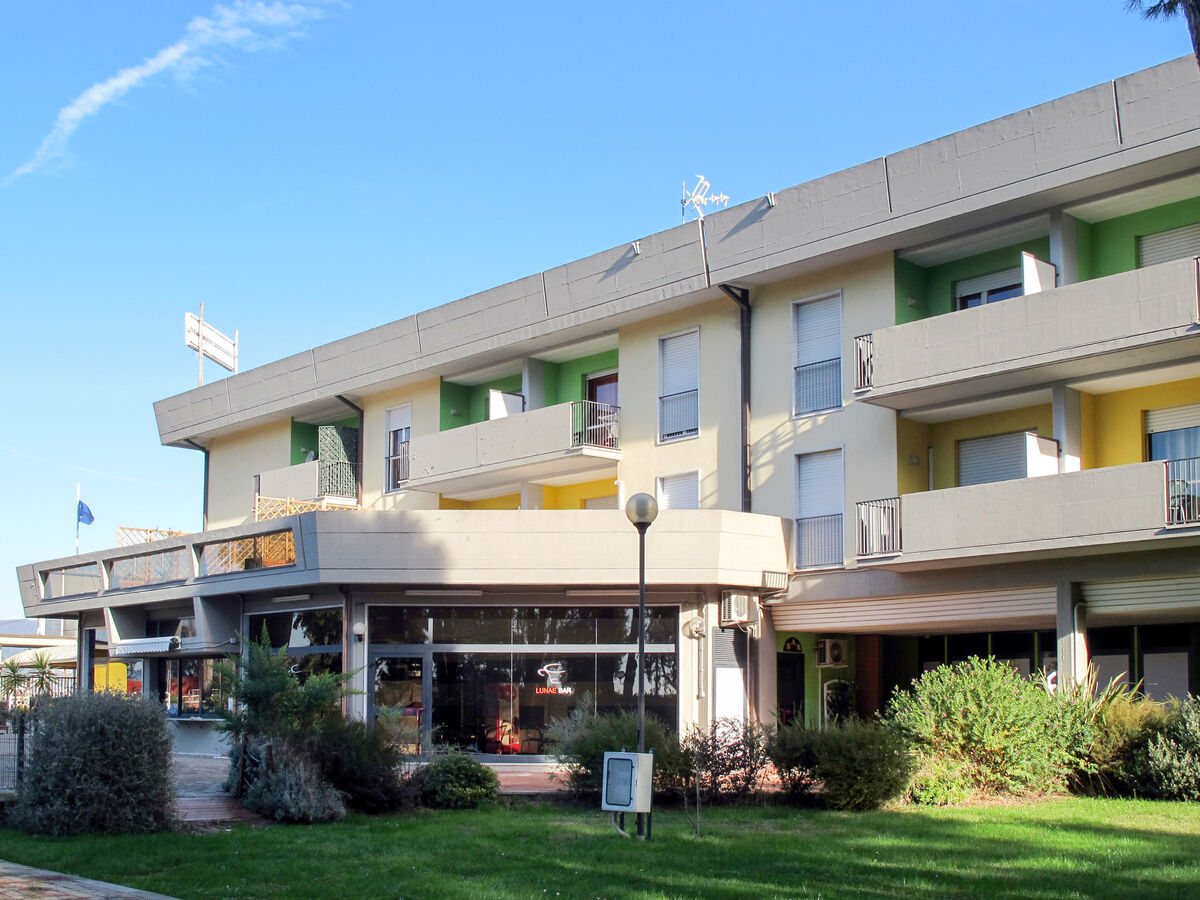 Italia - Apt 2 pièces avec balcon à 1,1 km de la mer - Photo 13