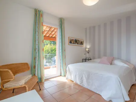 Mas d'Esquière 5 – Villa 140 m² avec piscine aux Issambres : photo 9