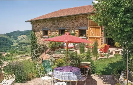 Maison 8 personnes à Thizy les Bourgs - Photo 2