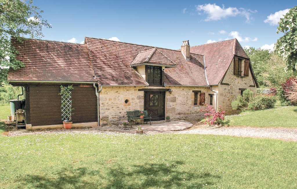 Maison pierre XVIIIe en Vallée de la Vézère - Photo 1