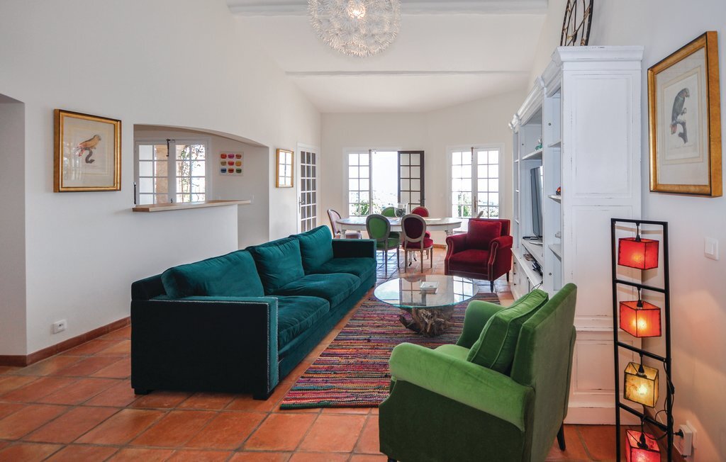 Maison vue mer avec piscine débordement aux Issambres - Photo 3