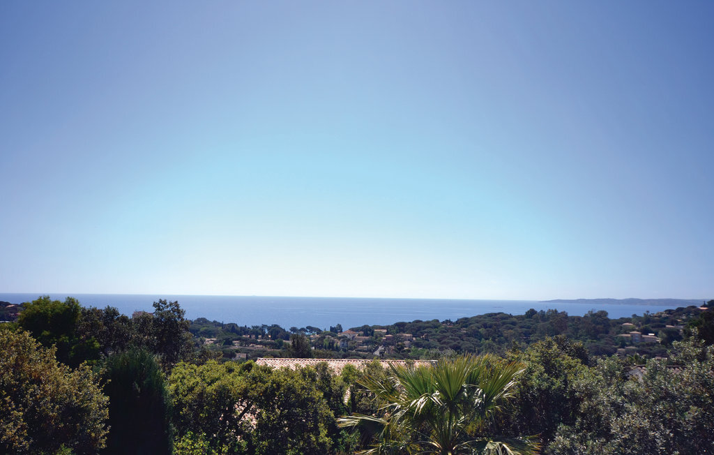 Maison vue mer avec piscine débordement aux Issambres - Photo 6