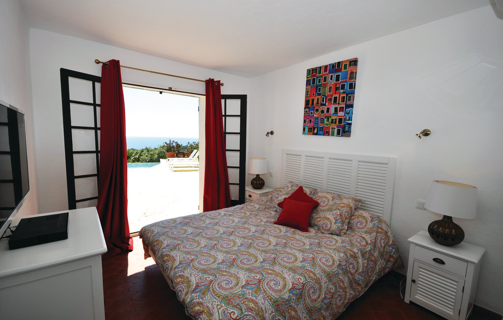 Maison vue mer avec piscine débordement aux Issambres - Photo 7