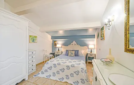 Ancienne bergerie avec piscine privée à Fontarèches : photo 6