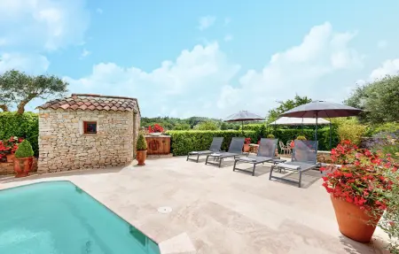 Ancienne bergerie avec piscine privée à Fontarèches : photo 12