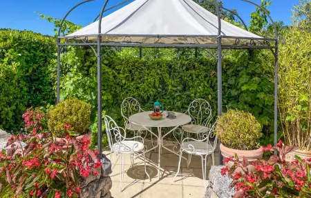 Ancienne bergerie avec piscine privée à Fontarèches : photo 18