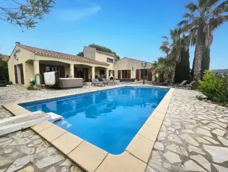 Location villa de vacances à Félines Minervois