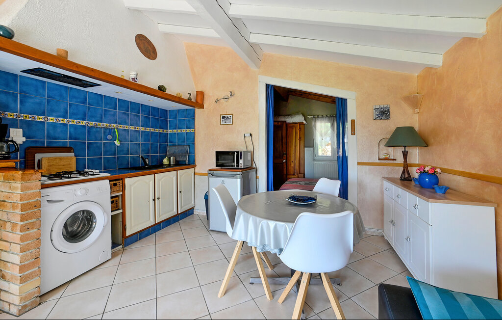Maison 1 chambre avec piscine partagée à Sarrians - Photo 4