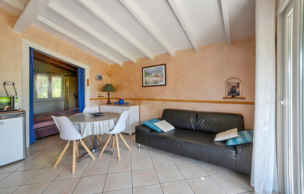 Maison 1 chambre avec piscine partagée à Sarrians - Photo 6