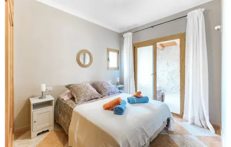 Finca en pierre avec piscine à S'Alqueria Blanca : photo 21