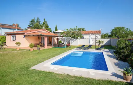 Location maison à Valbandon