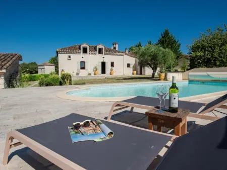 Location maison de vacances à Montaigu de Quercy