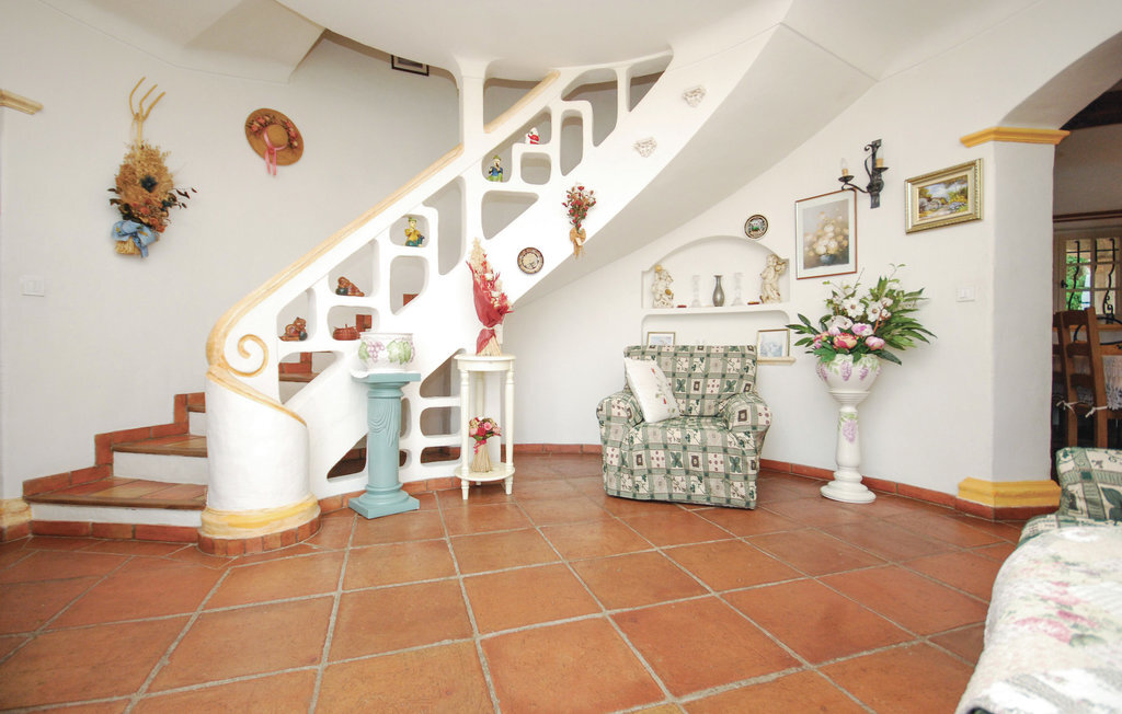 Villa méditerranéenne avec tour et piscine à Sainte-Maxime - Photo 6