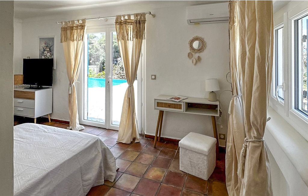 Villa méditerranéenne avec tour et piscine à Sainte-Maxime - Photo 21