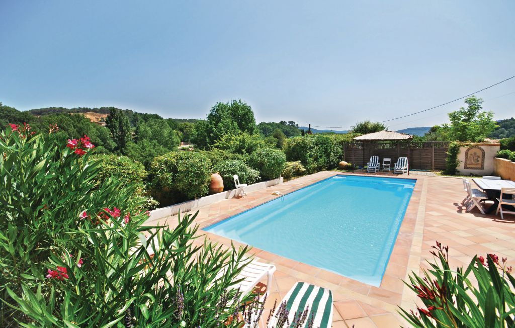 Villa 5 chambres avec piscine nage à contre-courant à Salernes - Photo 4