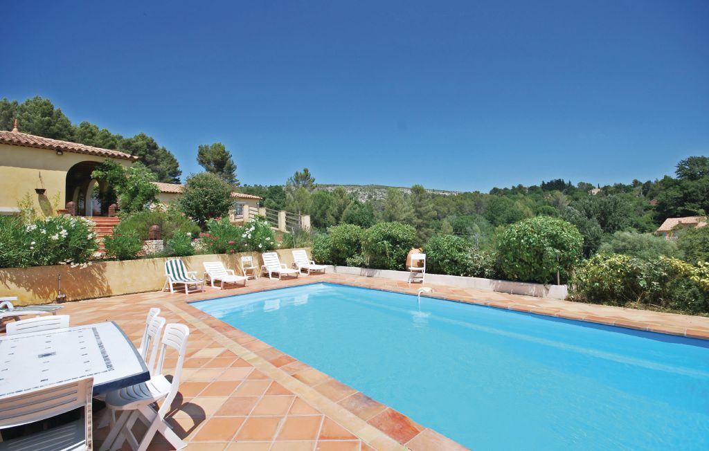 Villa 5 chambres avec piscine nage à contre-courant à Salernes - Photo 7