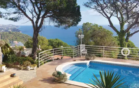 Maison 4 chambres avec piscine privée et vue mer à Blanes : photo 9