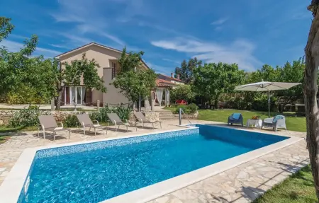 Location maison à Labin