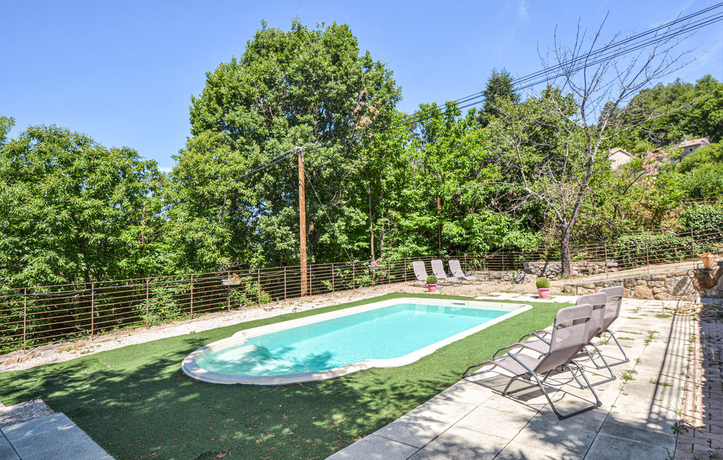 Villa moderne Cévennes, terrasse vue montagne et piscine - Photo 1